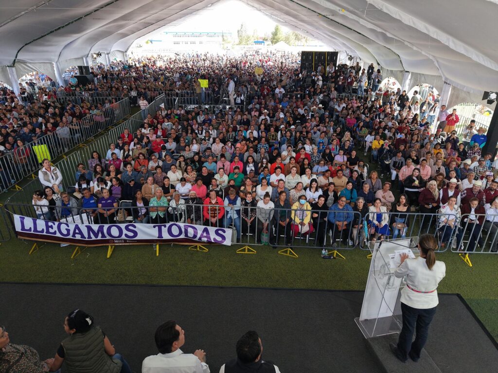 Sheinbaum declara el 1 de junio como el Día de la Democracia en evento en Durango