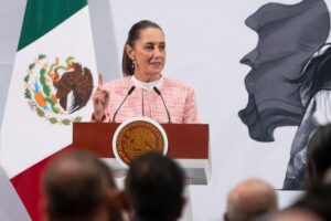 Claudia Sheinbaum llama al sector empresarial a fortalecer el Plan México