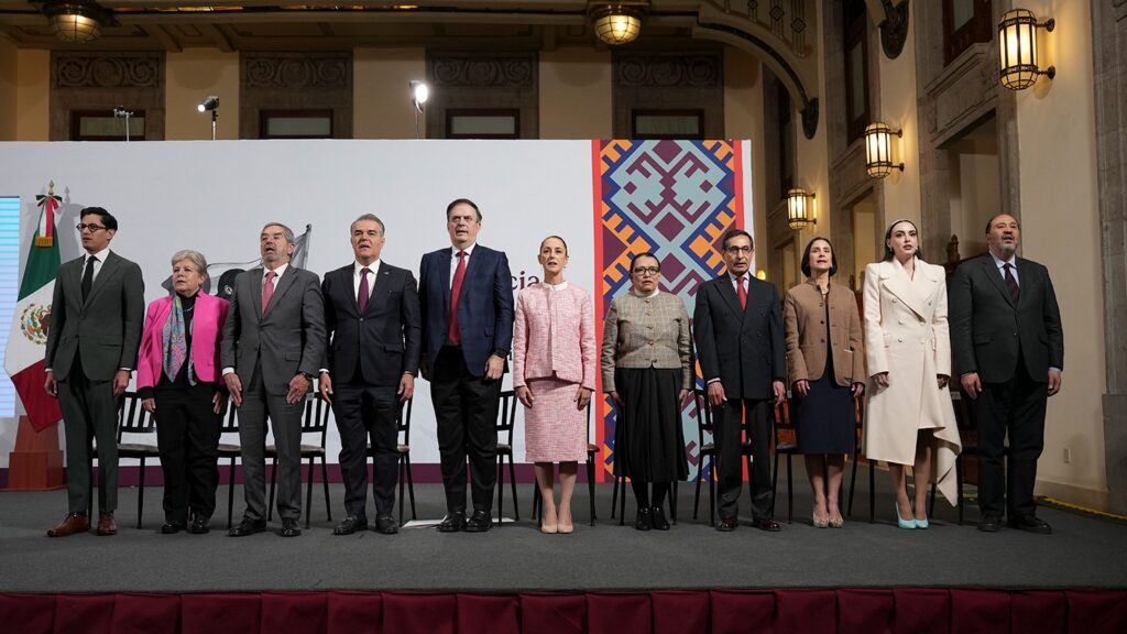 Claudia Sheinbaum llama al sector empresarial a fortalecer el Plan México