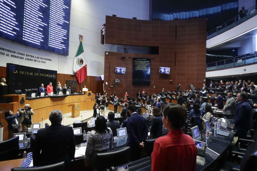 En el Senado, destacan legado de la Constitución de 1917