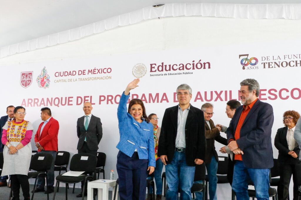 Clara Brugada da inicio al Programa de Auxilio Escolar