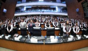 Realizan en el Senado de la República el Primer Parlamento Politécnico