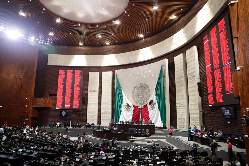 Aprueban reforma para fortalecer a Pemex y garantizar estabilidad fiscal