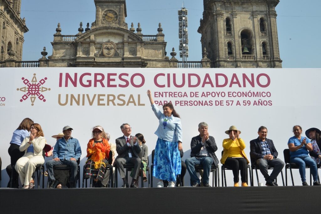 Clara Brugada encabeza la entrega del Ingreso Ciudadano Universal