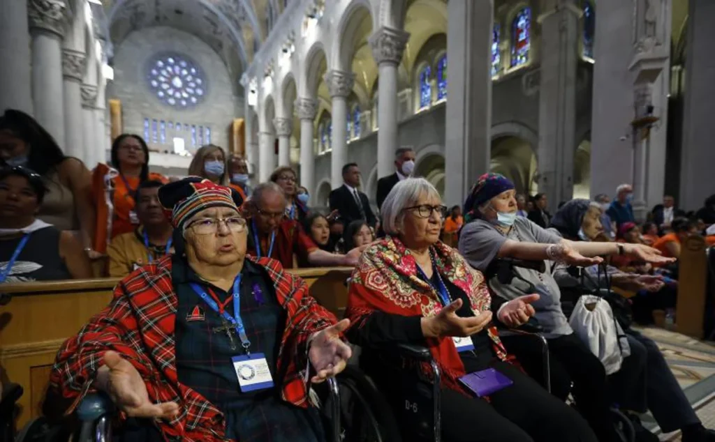 Indígenas canadienses