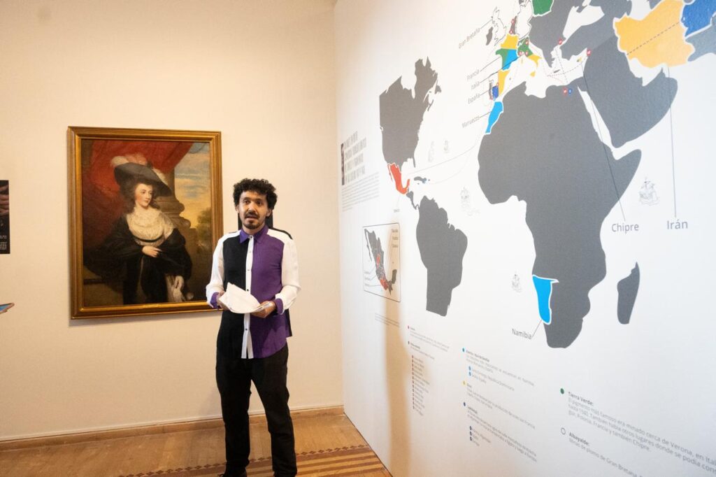 La exposición Historia Cultural del Color en el Museo Nacional de San Carlos