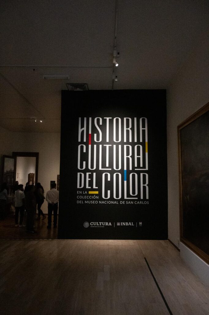La exposición Historia cultural del color en el Museo Nacional de San Carlos