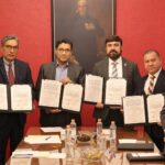 Firman convenio Imevis e IDP para regularización de vivienda en Edomex