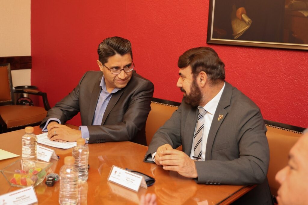 Firman convenio Imevis e IDP para regularización de vivienda en Edomex