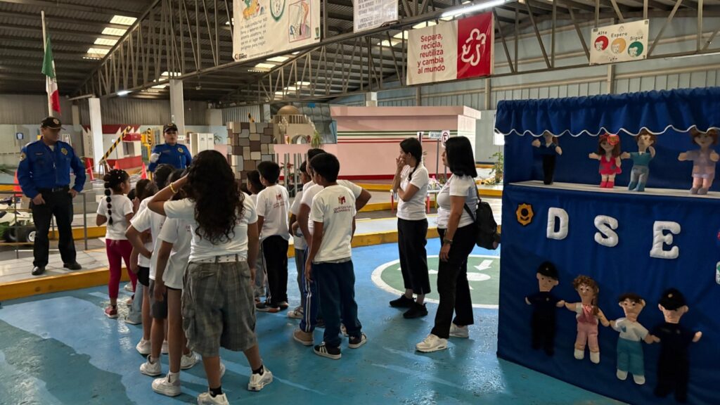 Infancias del Centro Histórico ejercen sus derechos con actividades culturales