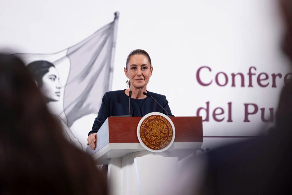 Gobierno y sector privado firman acuerdo para impulsar productos “Hechos en México”