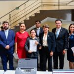 Delfina Gómez impulsa justicia social con entrega de títulos de propiedad