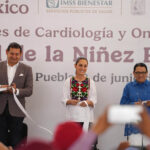 Sheinbaum defiende a migrantes mexicanos y refuerza atención médica infantil en Puebla