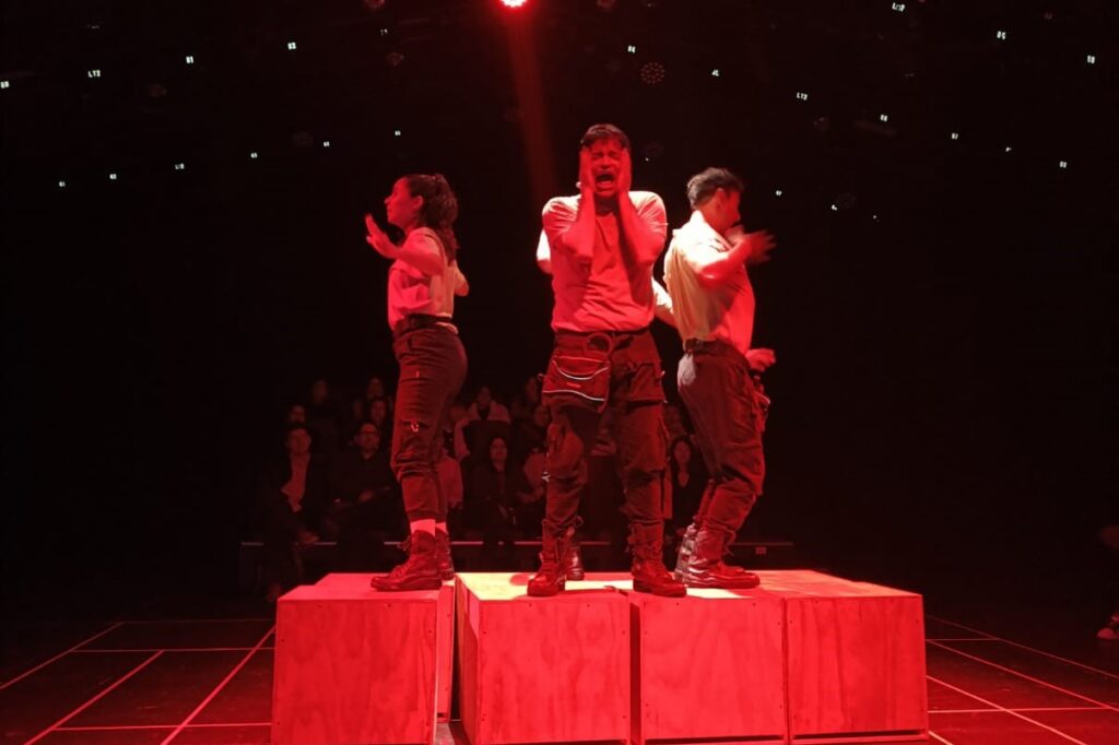 “El chico que quiso volar con alas de insecto” llega al Teatro El Galeón