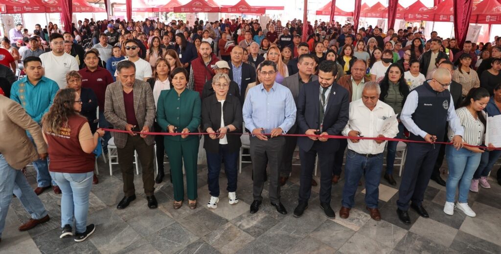 Caravanas Itinerantes benefician a miles de familias mexiquenses