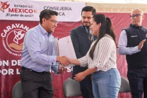 Caravanas Itinerantes benefician a miles de familias mexiquenses