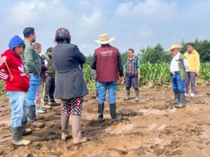 Activa Edoméx programa de apoyo para agricultores afectados por lluvias en Tlacuitlapa