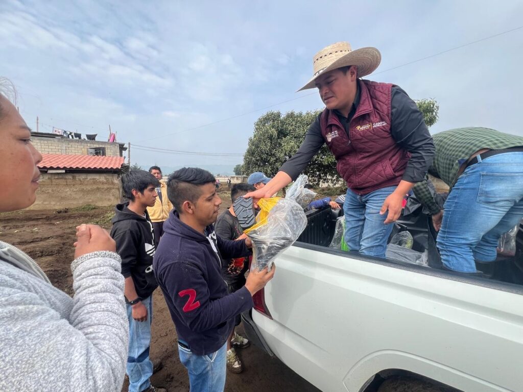 Activa Edoméx programa de apoyo para agricultores afectados por lluvias en Tlacuitlapa