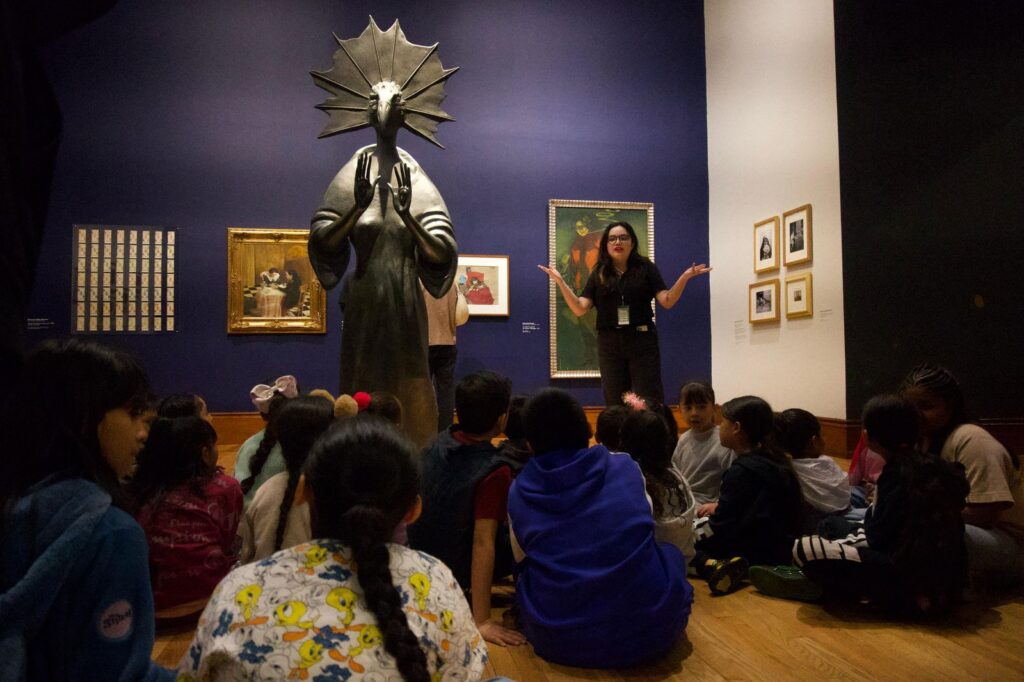 Asiste al curso “Mi rostro, mi arte” en el MUNAL
