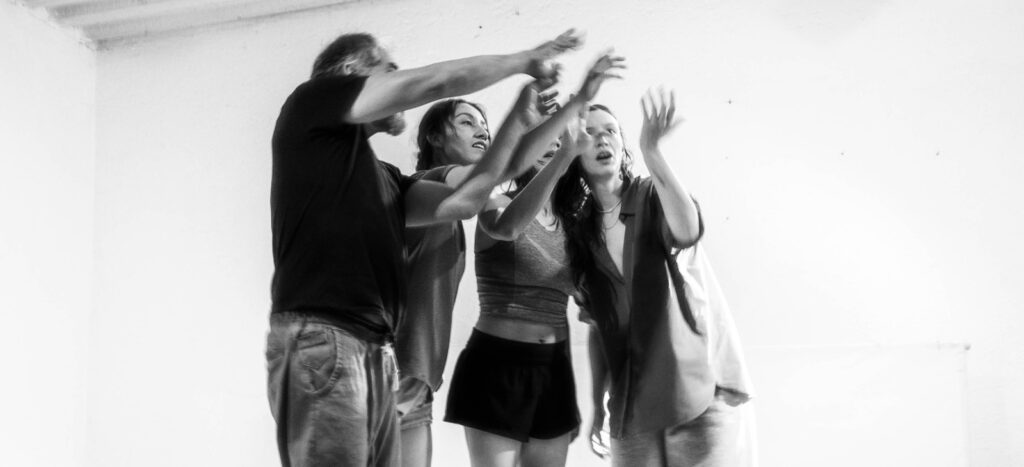 Exploran danza y tecnología: Presentan “Entre recuerdos y sueños”