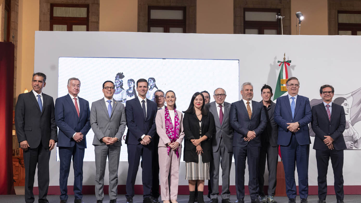Industria farmacéutica inyecta más de 12 mil mdp como parte del Plan México