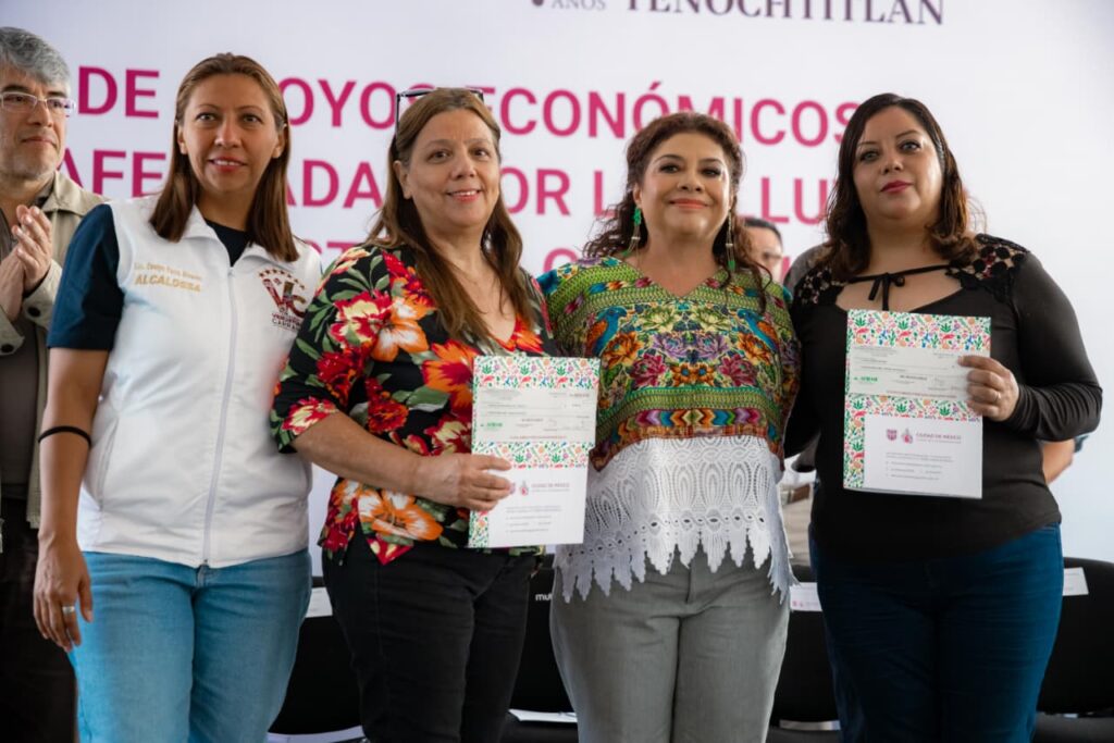 Destina Clara Brugada 18 mdp en apoyos para familias afectadas por lluvias