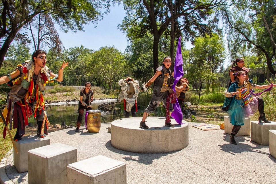 Robin Hood llega a la calle: una aventura que celebra el juego y la justicia