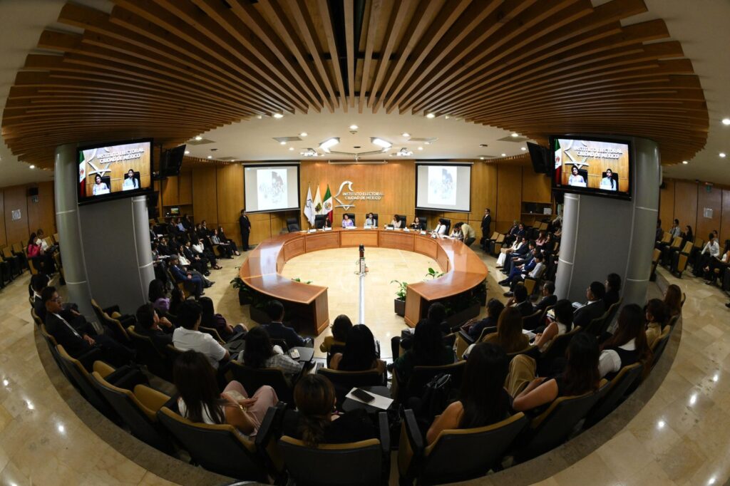 Impulsa IECM participación activa de las juventudes en la vida pública