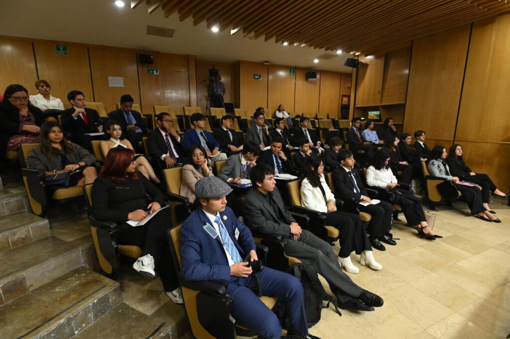 Impulsa IECM participación activa de las juventudes en la vida pública