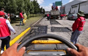 Rehabilitan 20 km de vialidades en Valle de Toluca
