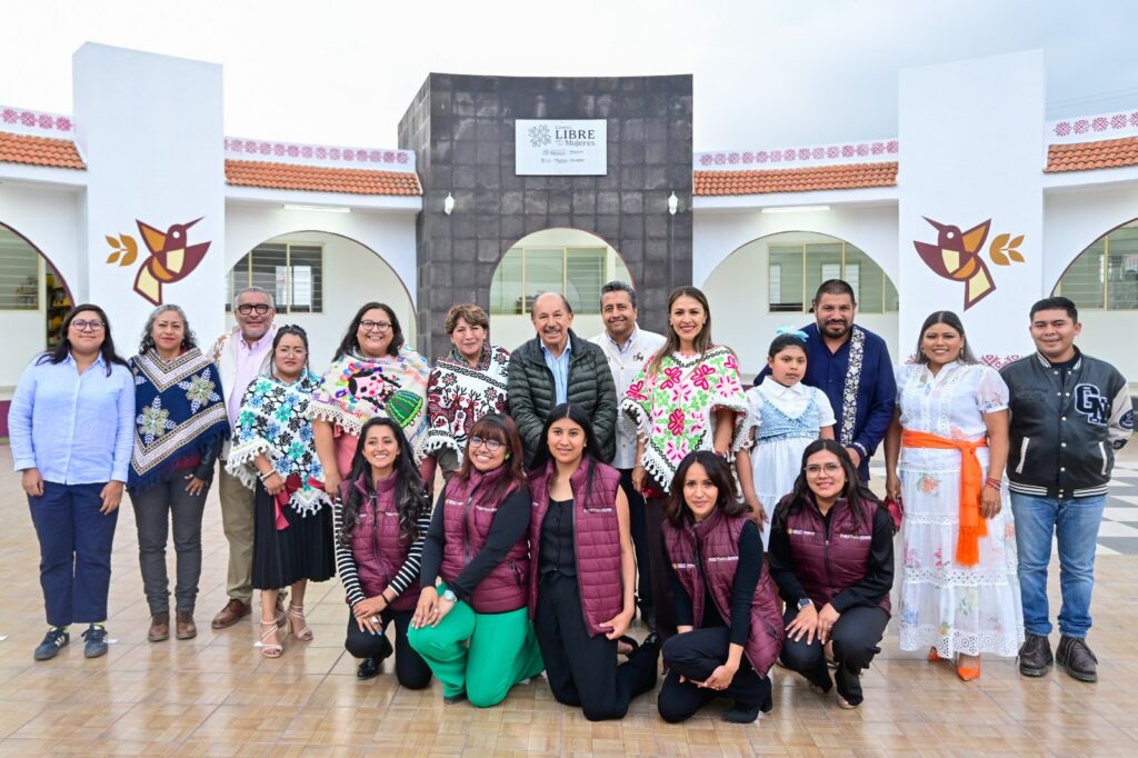 Delfina Gómez inaugura Centro Libre en Villa de Allende