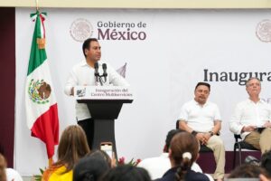 Gobernador Eduardo Ramírez