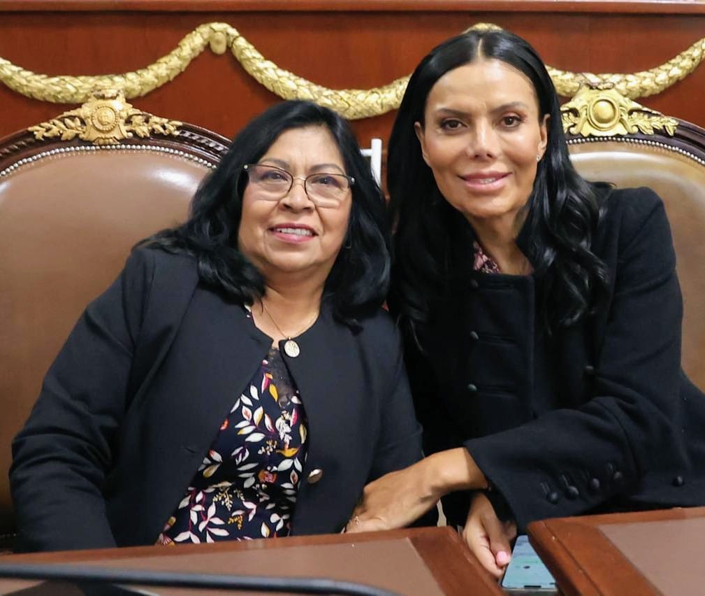 Las diputadas Diana Sánchez Barrios y Leticia Haro Jiménez