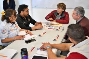 Delfina Gómez supervisa atención a familias afectadas por lluvias en Nezahualcóyotl