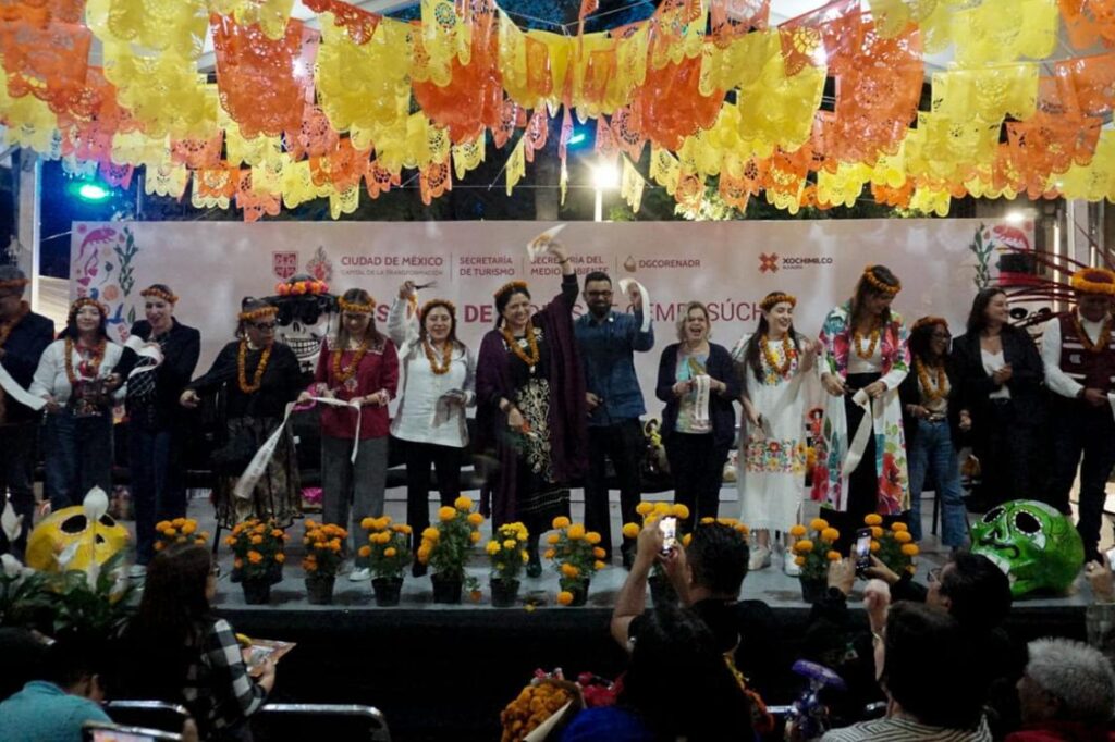 Inauguran el Festival de Flores de Cempasúchil en Paseo de la Reforma