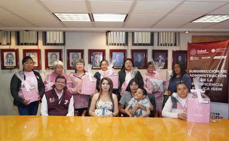 Entregan prótesis a sobrevivientes de cáncer de mama