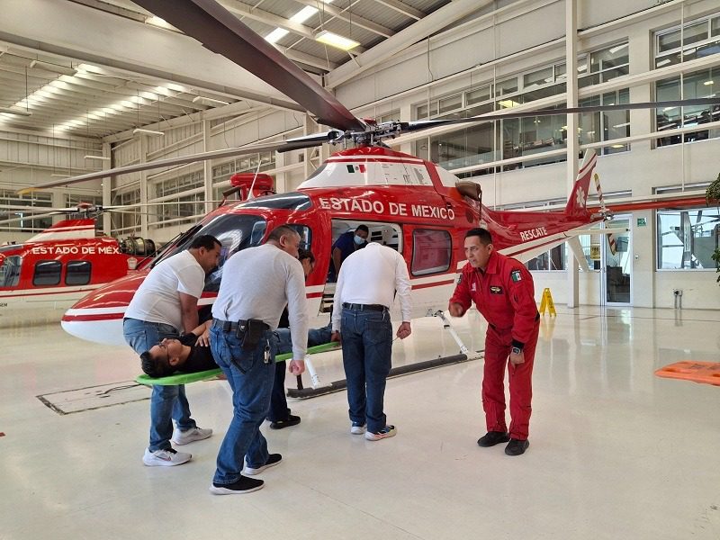 Capacita Grupo Relámpagos a personal médico en evacuación aérea
