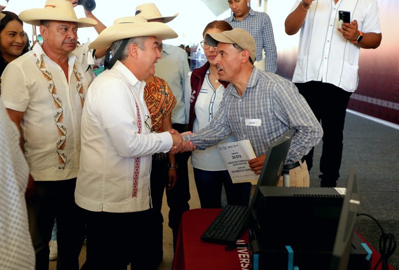 Edomex impulsa autoempleo para comunidades indígenas