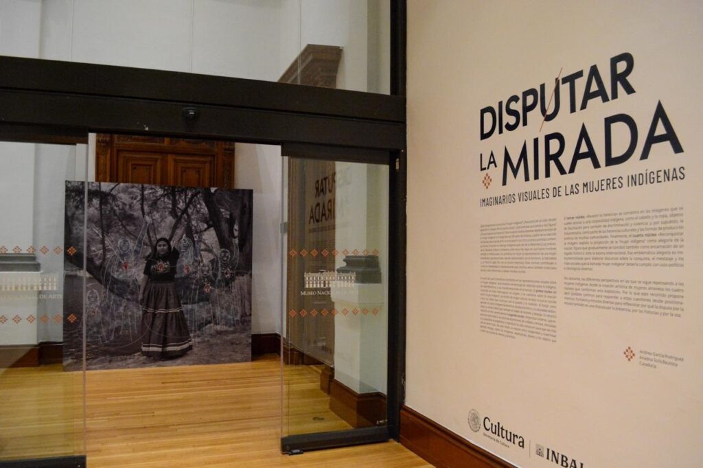 MUNAL revisa la imagen de las mujeres indígenas