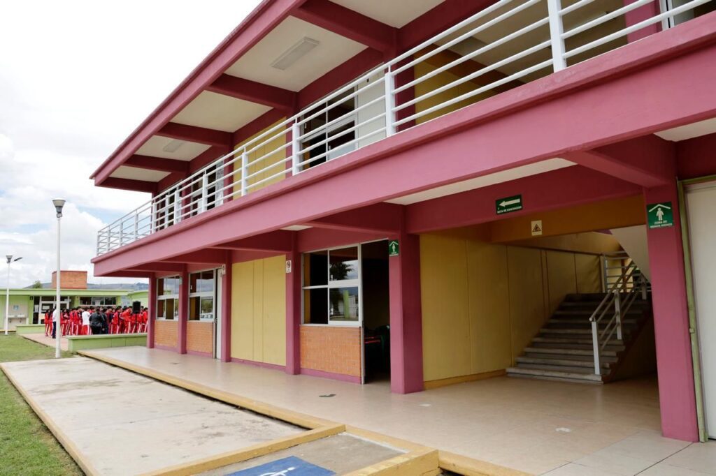 Gobierno Edoméx impulsa expansión histórica de bachilleratos