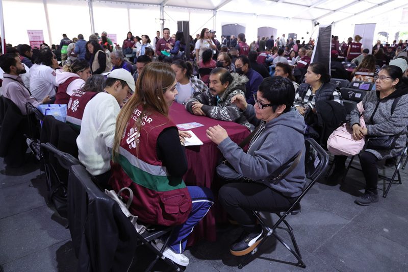 Zócalo de Gobierno Ciudadano atiende a más de 6 mil personas