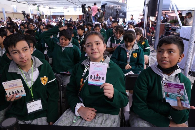 Estrategia “Vida Plena” beneficia a 593 mil estudiantes
