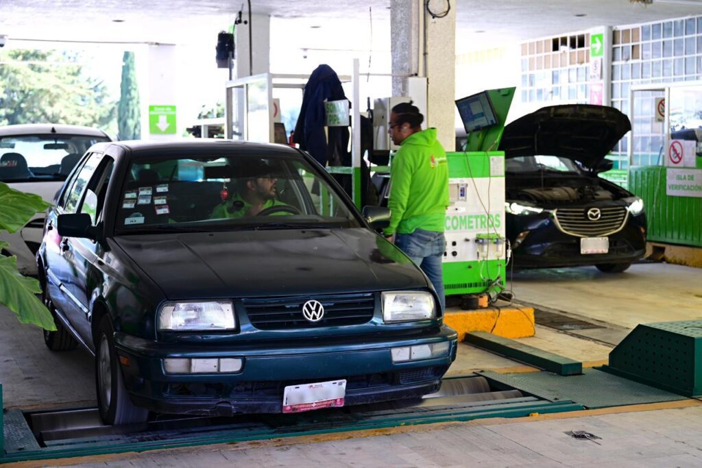 Amplían plazo de verificación vehicular 9 y 0 en Edoméx