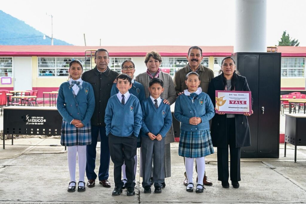 Gobierno Edoméx invierte 17 mdp en escuelas de Atlacomulco