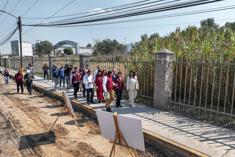 Supervisa Delfina Gómez reconstrucción de Avenida Mexiquense