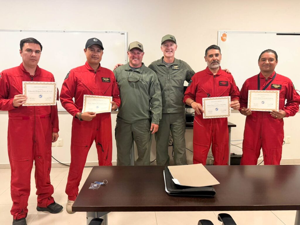 Grupo Relámpagos fortalece combate aéreo contra incendios