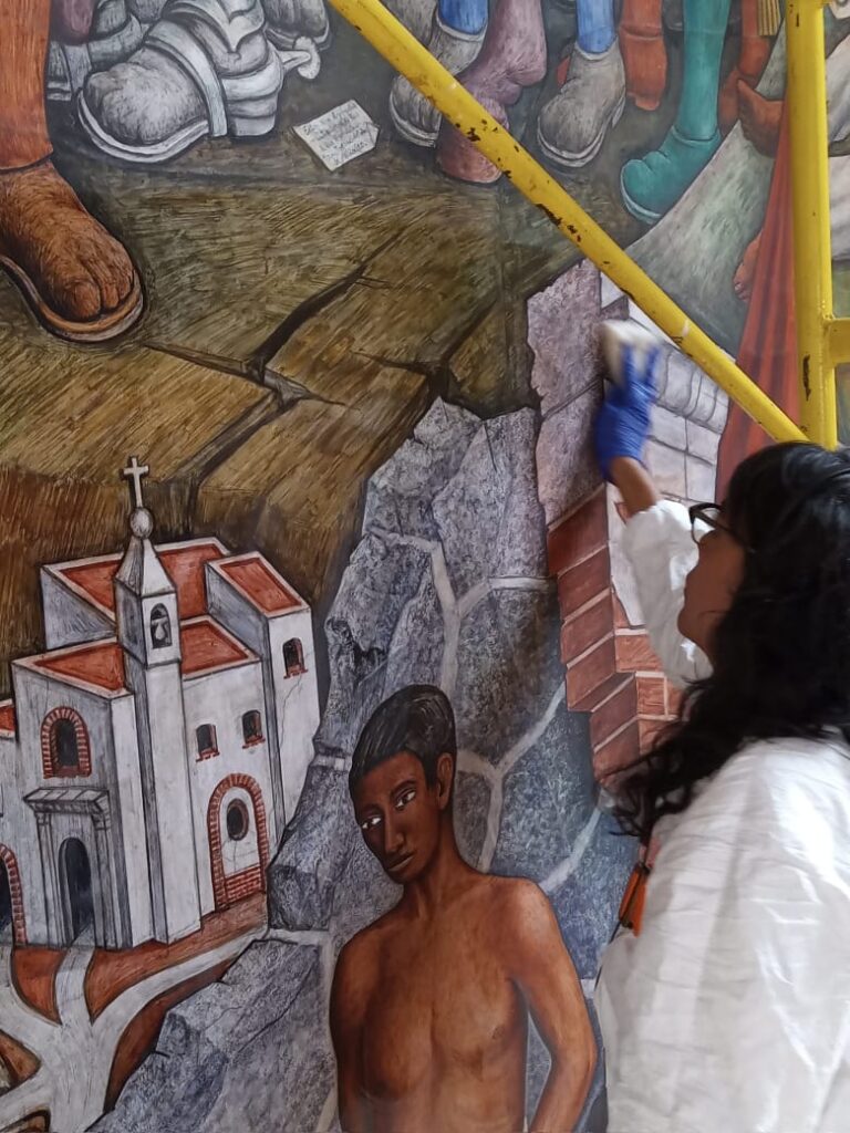 Restauran mural de O’Gorman en Pátzcuaro
