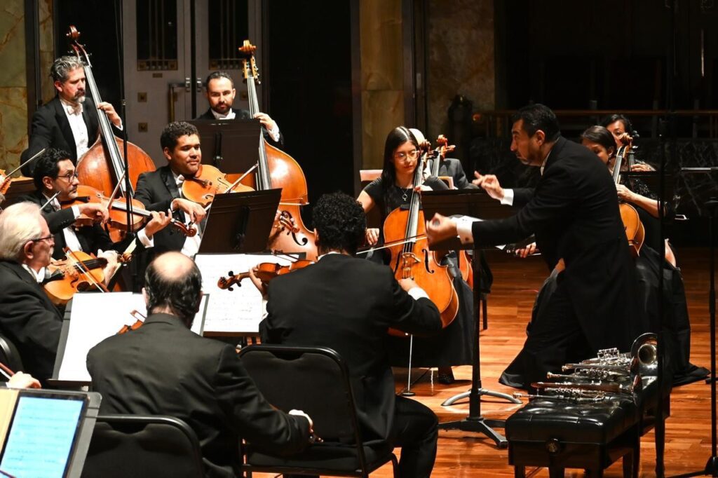 OCBA celebra 70 años con nacionalismo musical