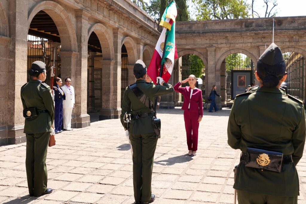 Sheinbaum honra a Margarita Maza en bicentenario