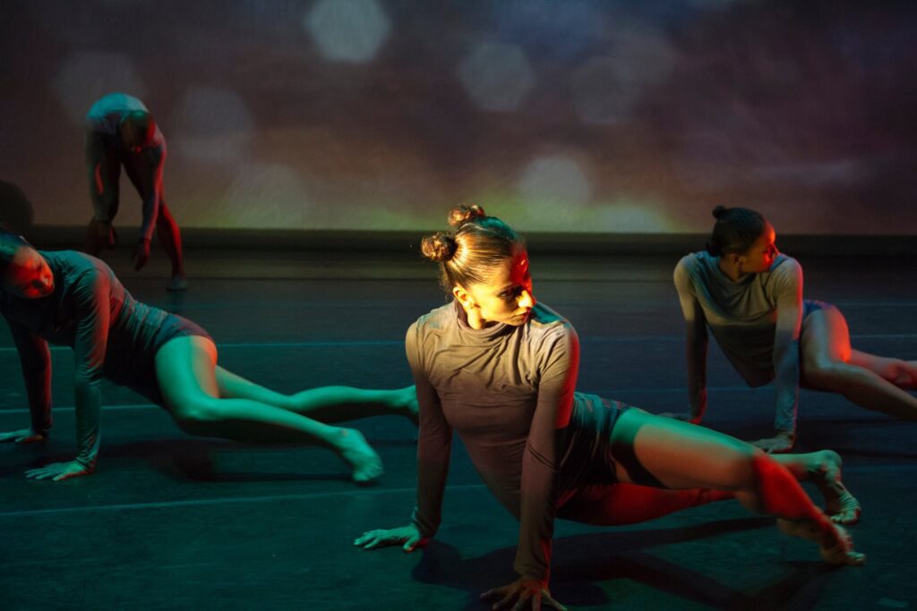 Danza contemporánea celebra el 8M en Bellas Artes